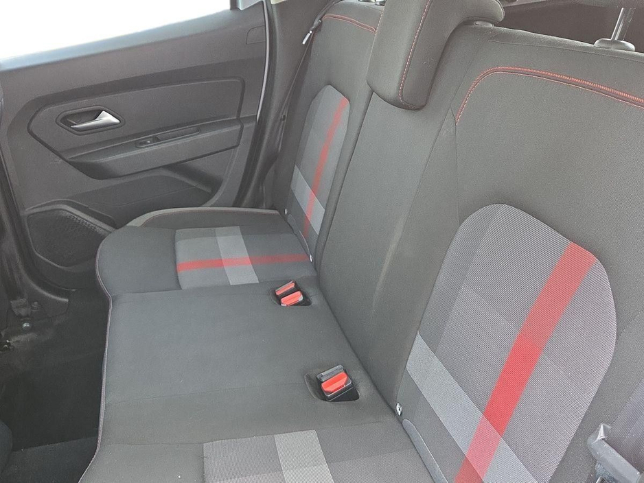 2019 Dacia Duster - image 10