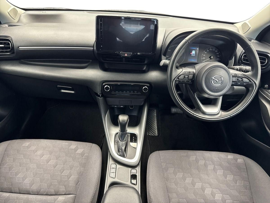 2025 Mazda Mazda2 - image 8