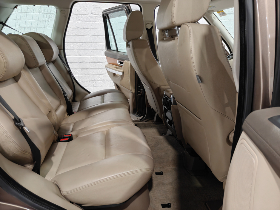 2013 Land Rover Range Rover 3.0 V6 DIESEL SE 4DR AUTO €16,750