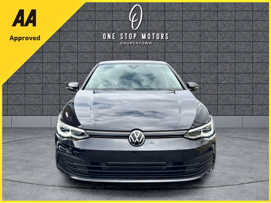 2021 Volkswagen Golf - image 8