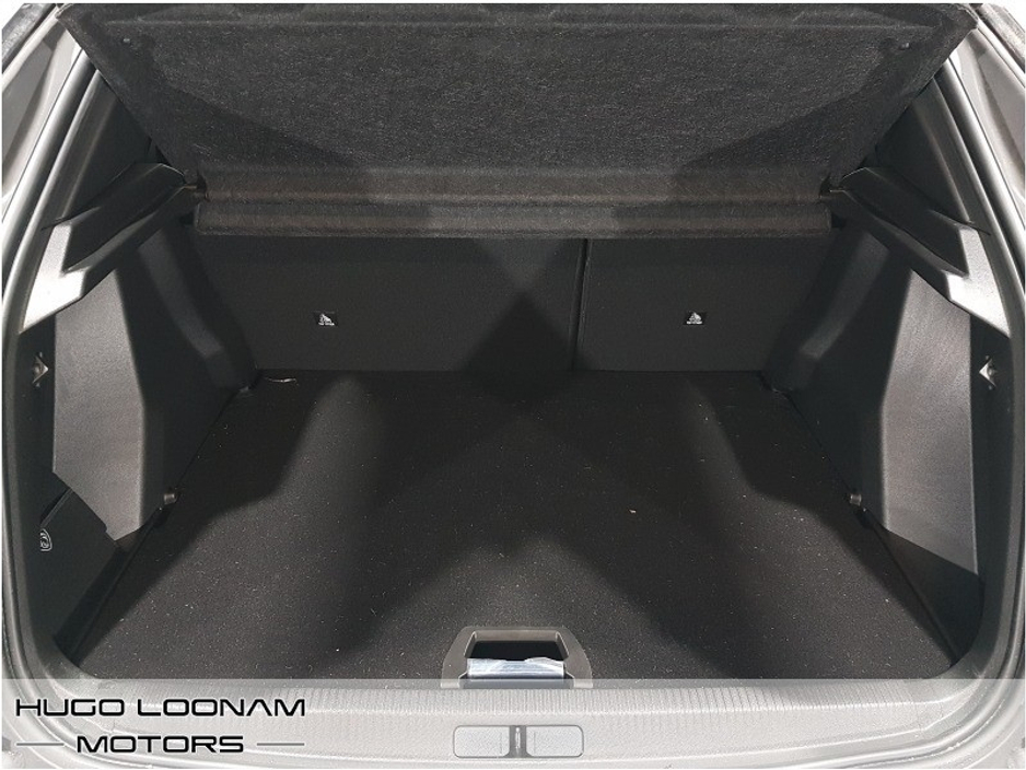 2025 Peugeot 2008 - image 15