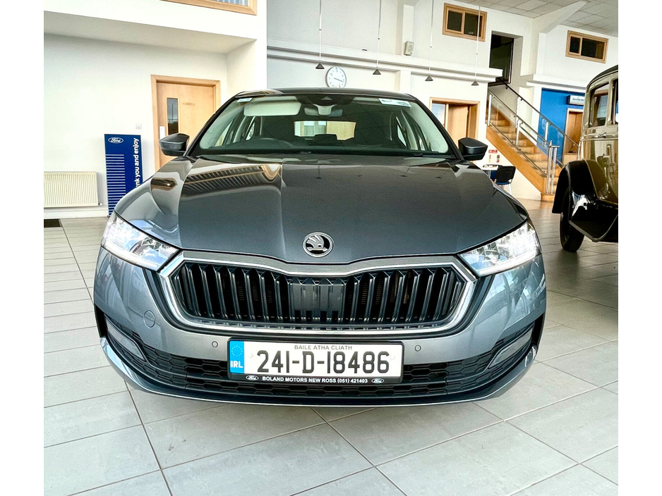 2024 Skoda Octavia OCTAVIA AMB 2.0TDI 115HP €30,995