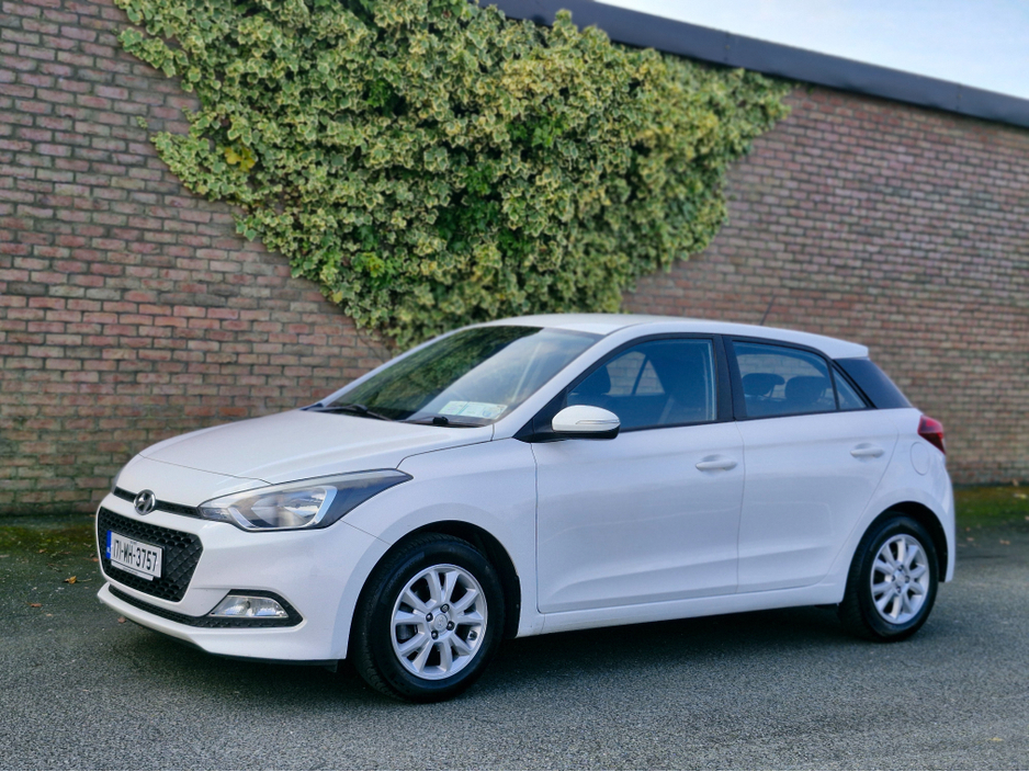 2017 Hyundai i20 - image 5