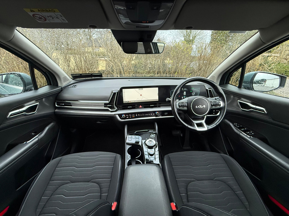 2022 Kia Sportage - image 18