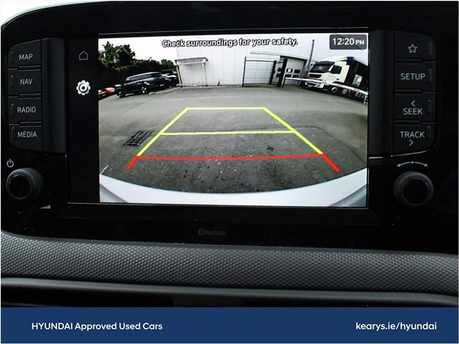 2024 Hyundai i10 - image 18