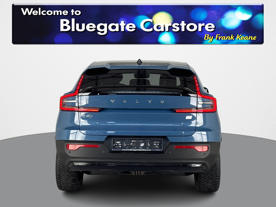 2024 Volvo C40 - image 3