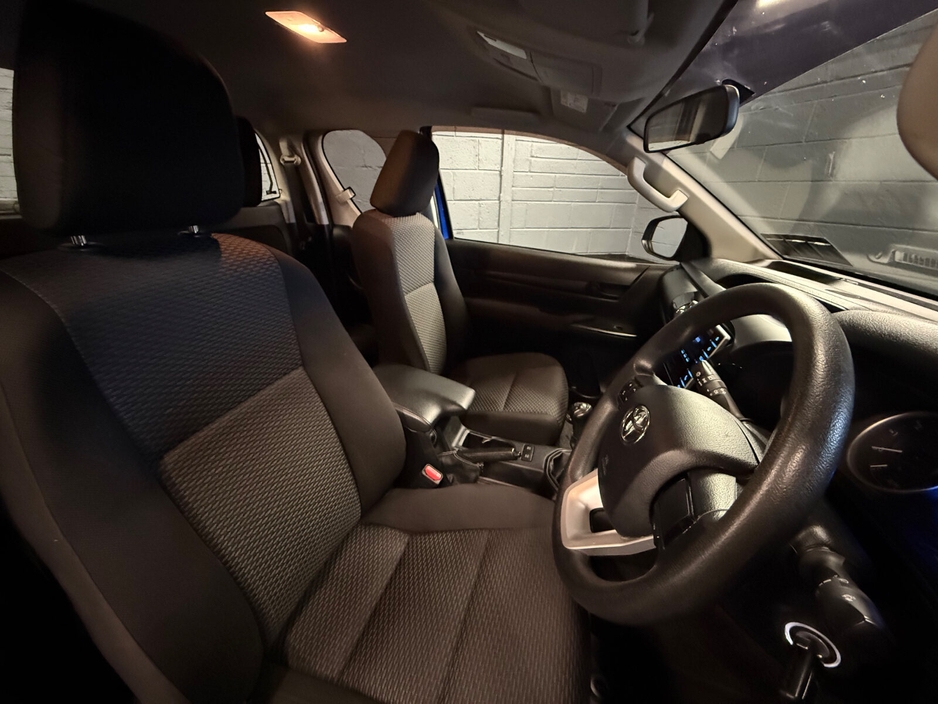 2017 Toyota Hilux  €22,900