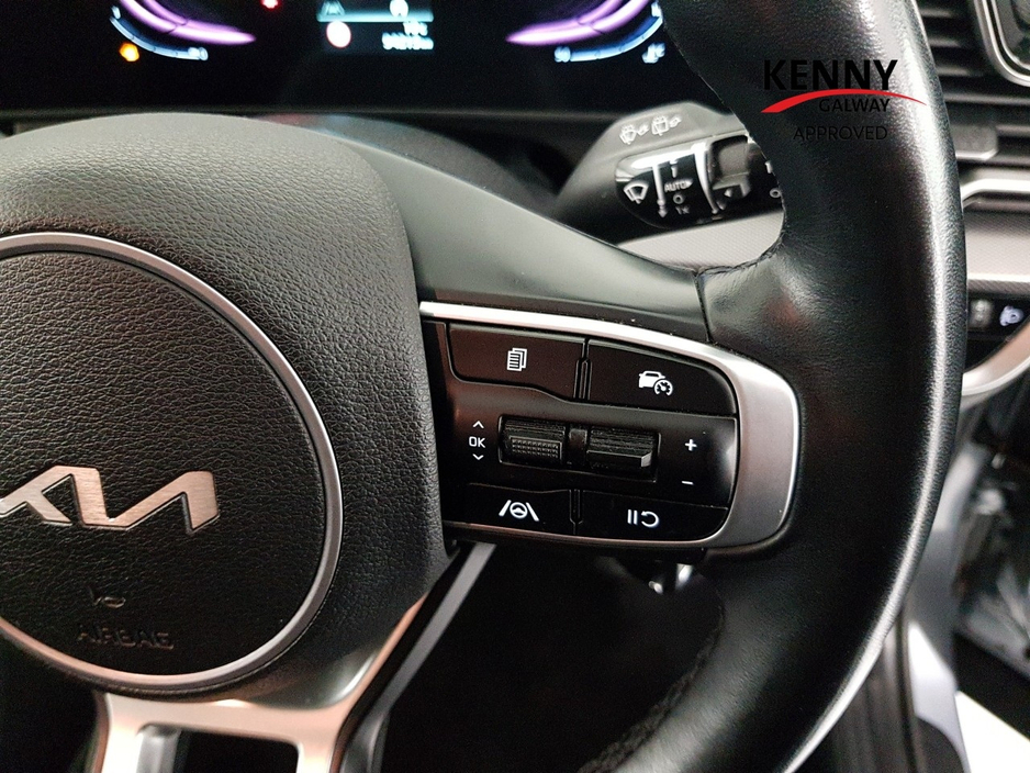 2022 Kia Sportage - image 19