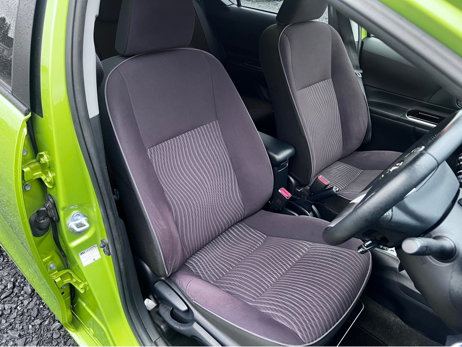 2017 Toyota Aqua 2017 Toyota Aqua 1.5 Self Charging Hybrid €10,950