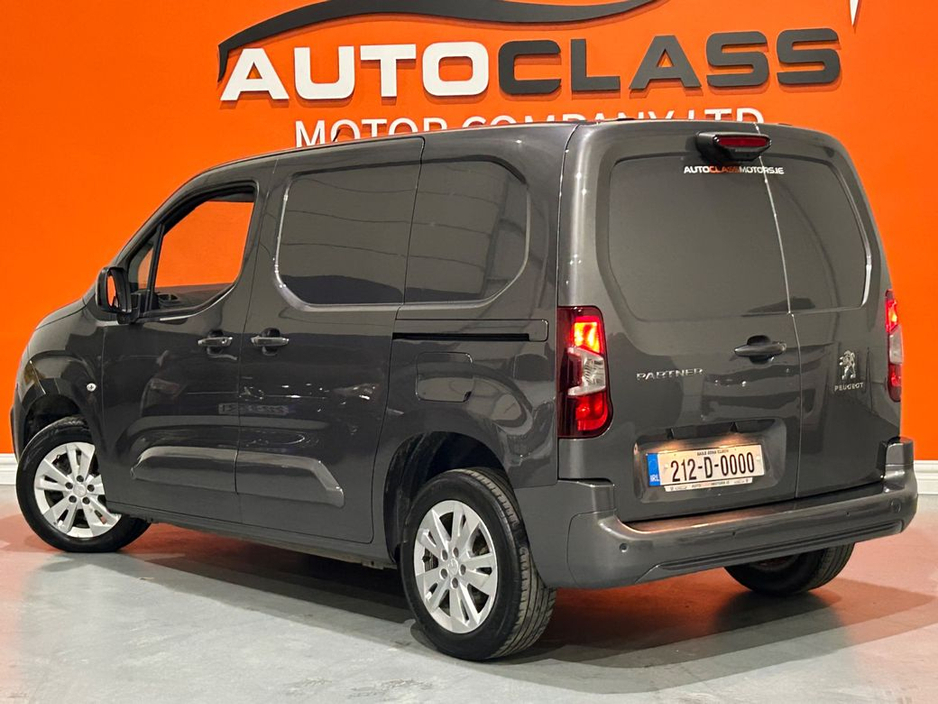 2021 Peugeot Partner AUTOMTIC BLUEHDI ASPHALT PREMIUM L1 €16,950