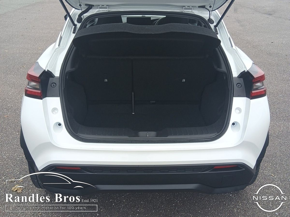 2025 Nissan Juke - image 15