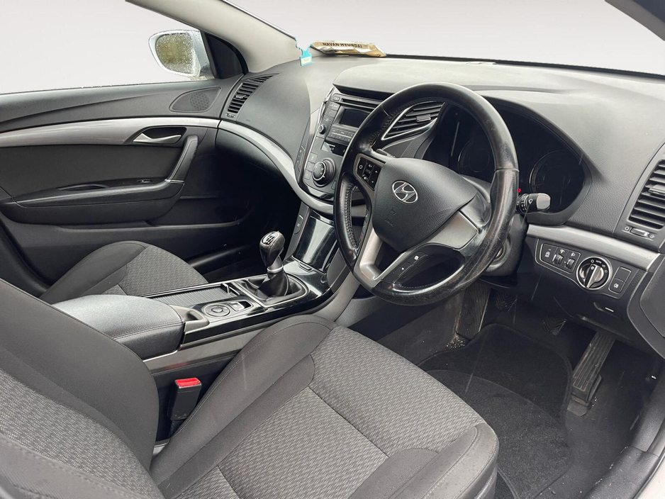 2015 Hyundai i40 Fleet Edition 1.7 Diesel €4,950