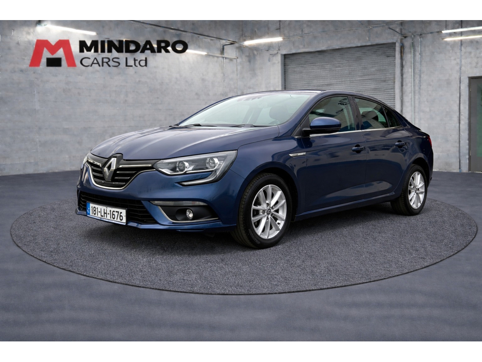 2018 Renault Megane - image 3