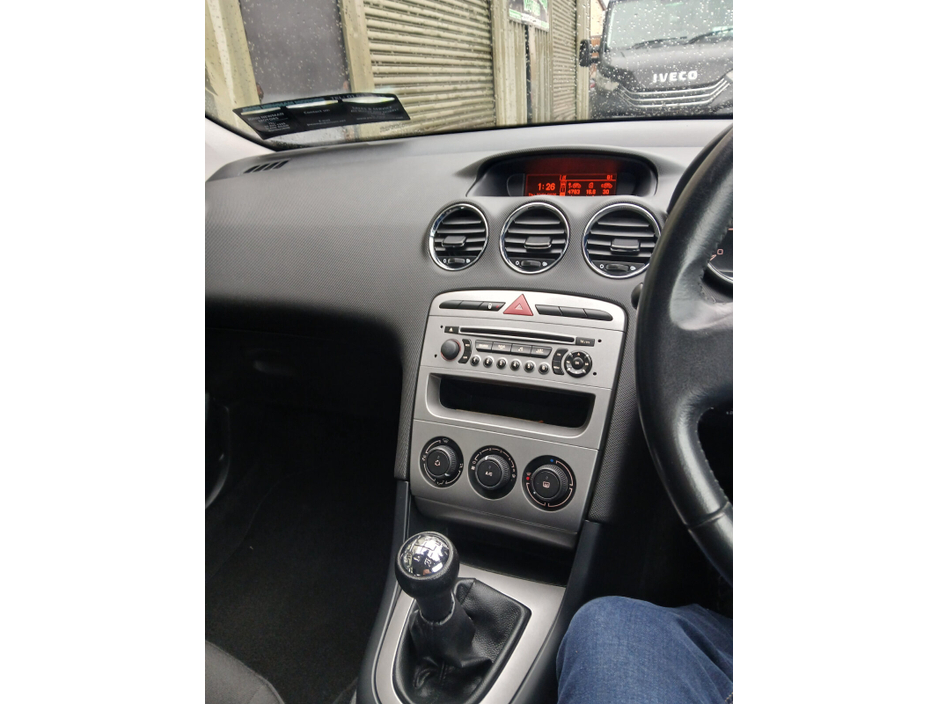 2011 Peugeot 308 1.6 HDI 92BHP 5 dr ENVY €4,995