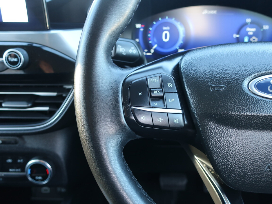 2023 Ford Kuga 2.5 Duratec 190PS FHEV Titanium Auto €29,995