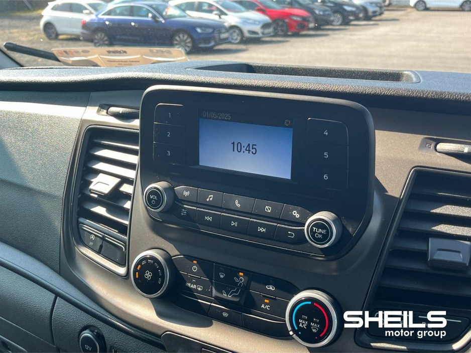 2021 Ford Transit - image 15