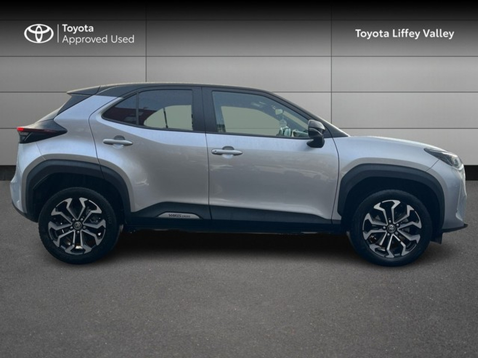 2024 Toyota Yaris Cross CROSS LUNA SPORT 4DR AUTO €30,950