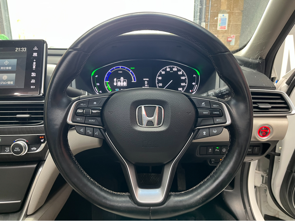 2018 Honda Accord - image 7