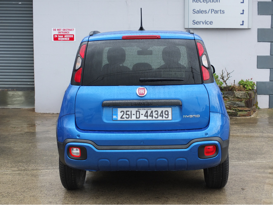 2025 Fiat Panda 1.0 CROSS 5DR €18,750