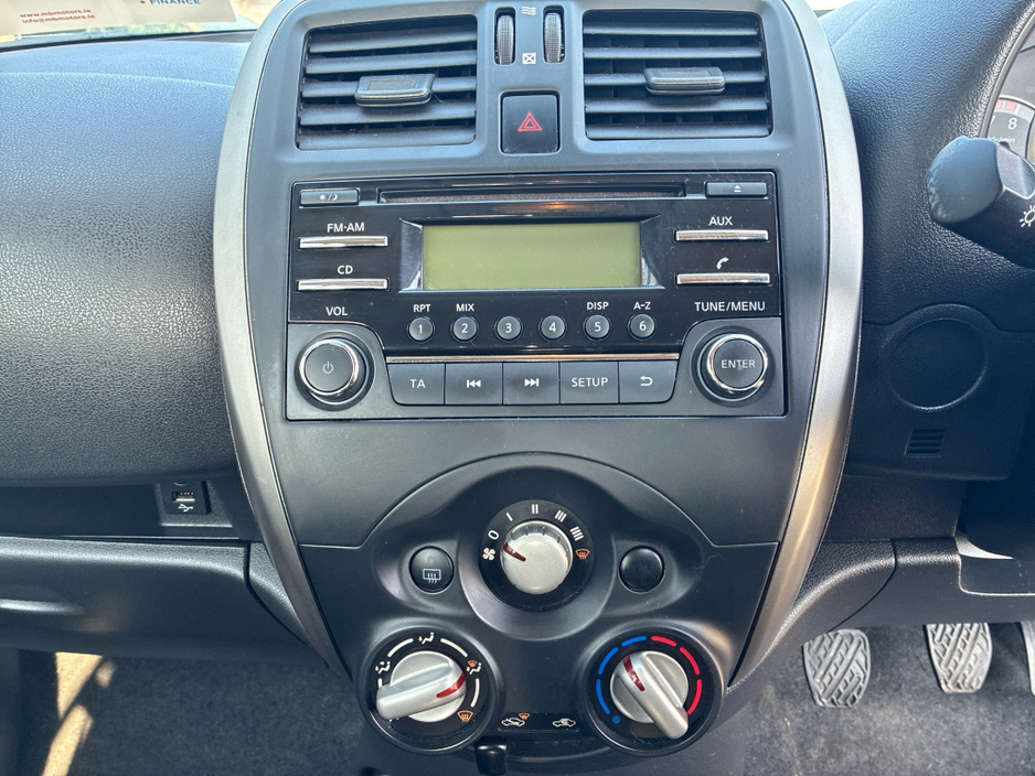 2015 Nissan Micra - image 15