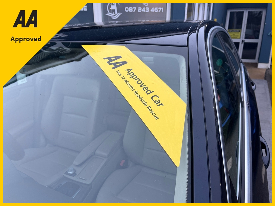 2010 Mercedes-Benz E Class - image 7