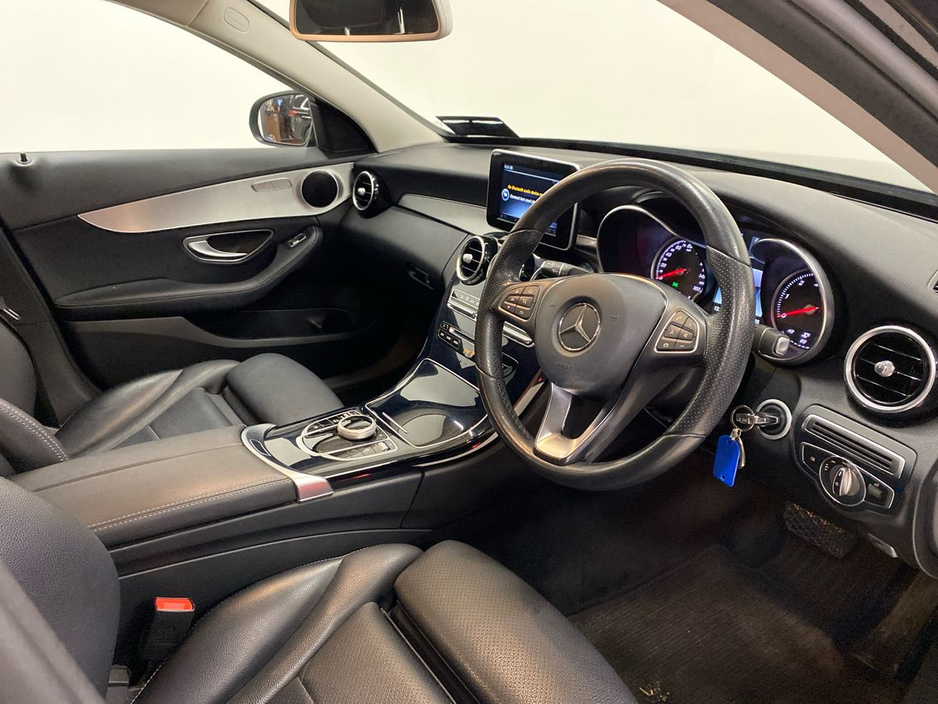2018 Mercedes-Benz C Class - image 9