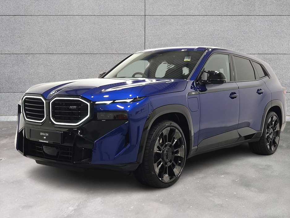 2026 BMW XM - image 26