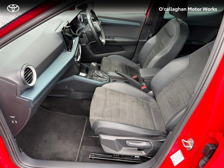 2023 SEAT Arona - image 11