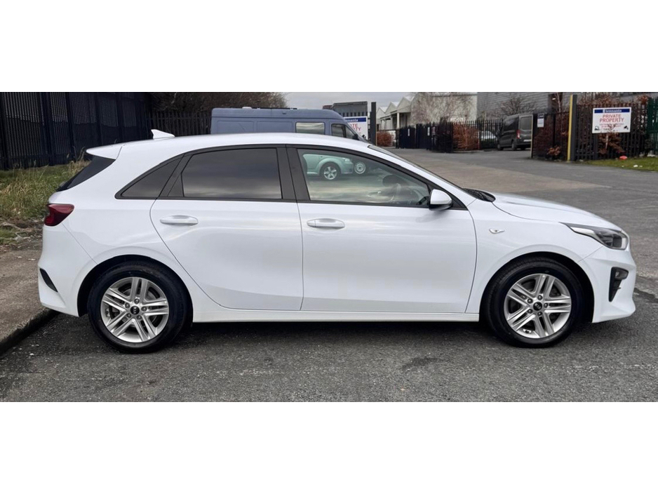 2021 Kia Ceed COMMERCIAL €11,991