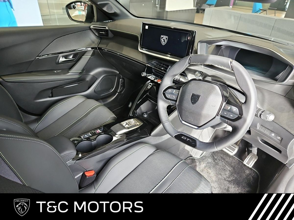 2026 Peugeot 208 - image 6