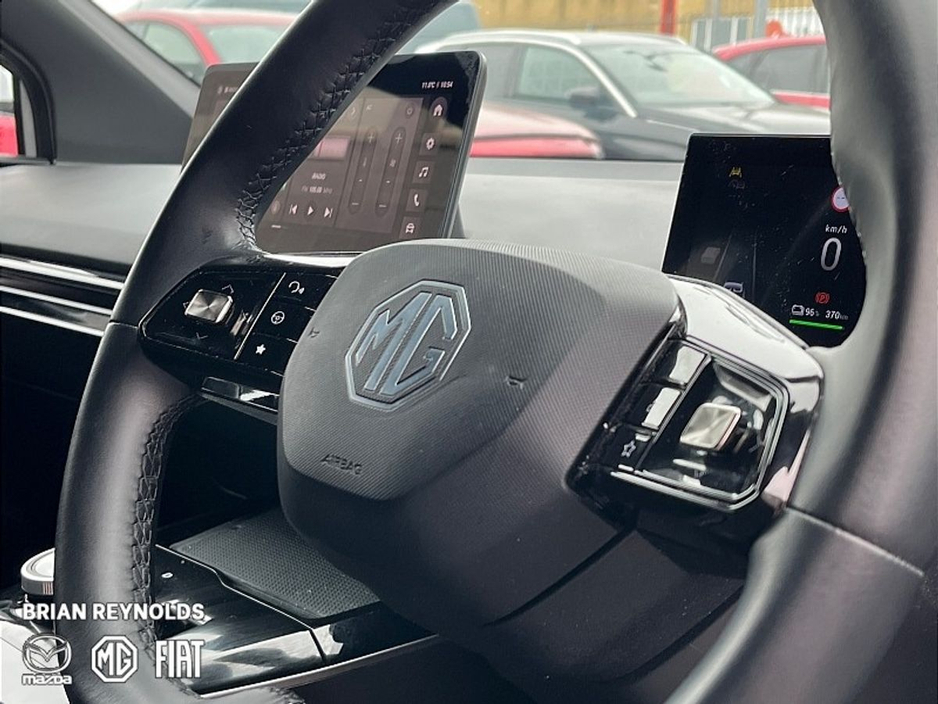 2024 MG 4 - image 16