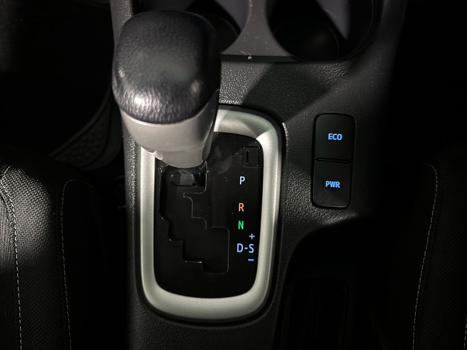 2022 Toyota Hilux Invincible 2.4 D4D Auto Double Cab €36,800