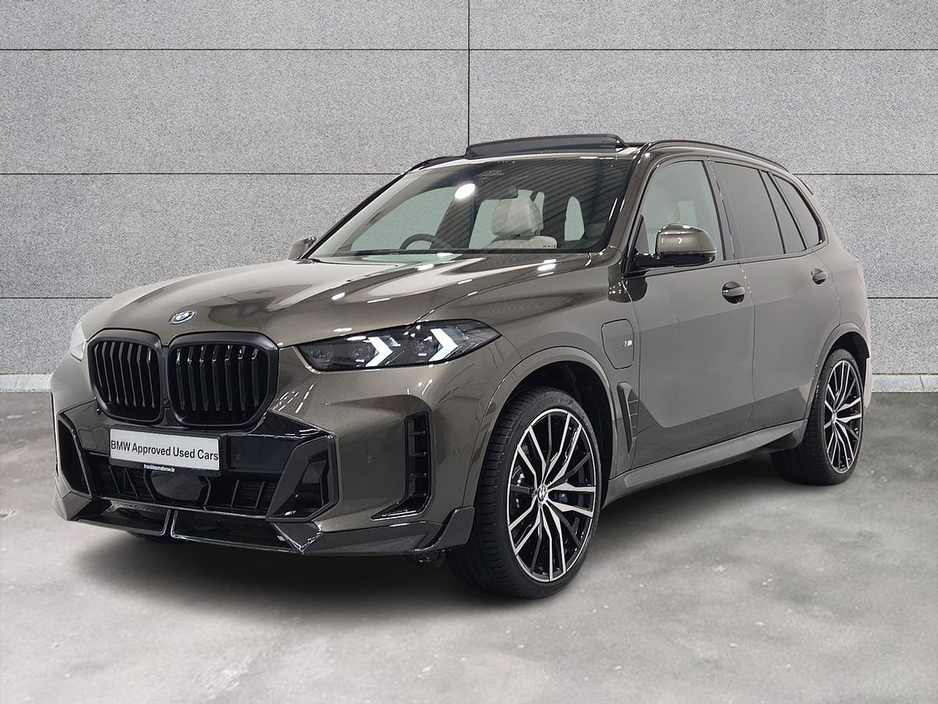 2026 BMW X5 xDrive50e M Sport