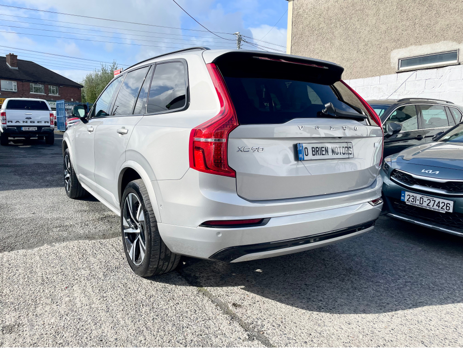 2023 Volvo XC90 - image 28