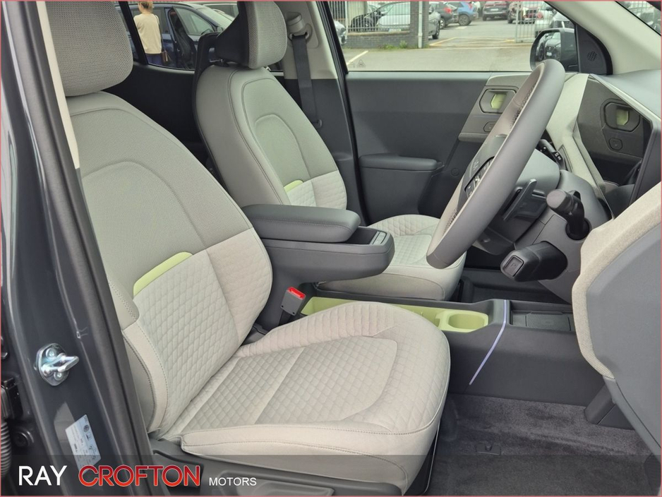 2026 Kia EV3 - image 25