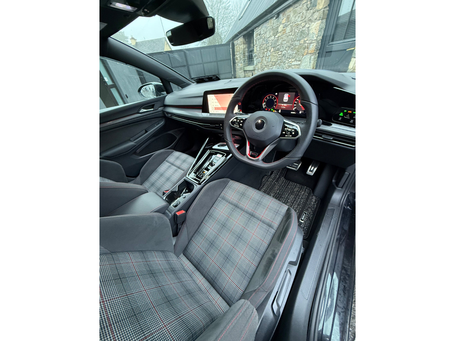 2022 Volkswagen Golf 2.0 TSI 245HP GTI DSG €43,995