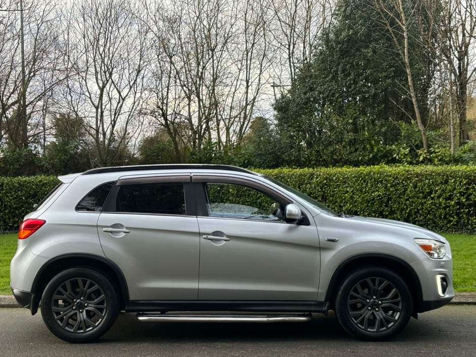 2016 Mitsubishi ASX - image 6