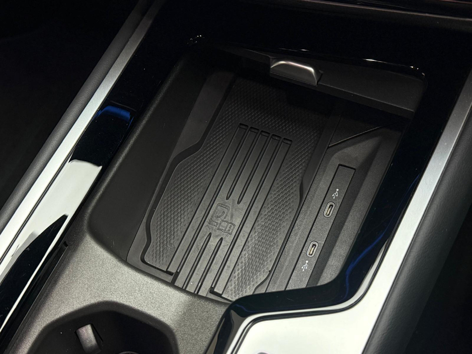 2025 Volkswagen Passat R-LINE 1.5 PHEV DSG €42,990