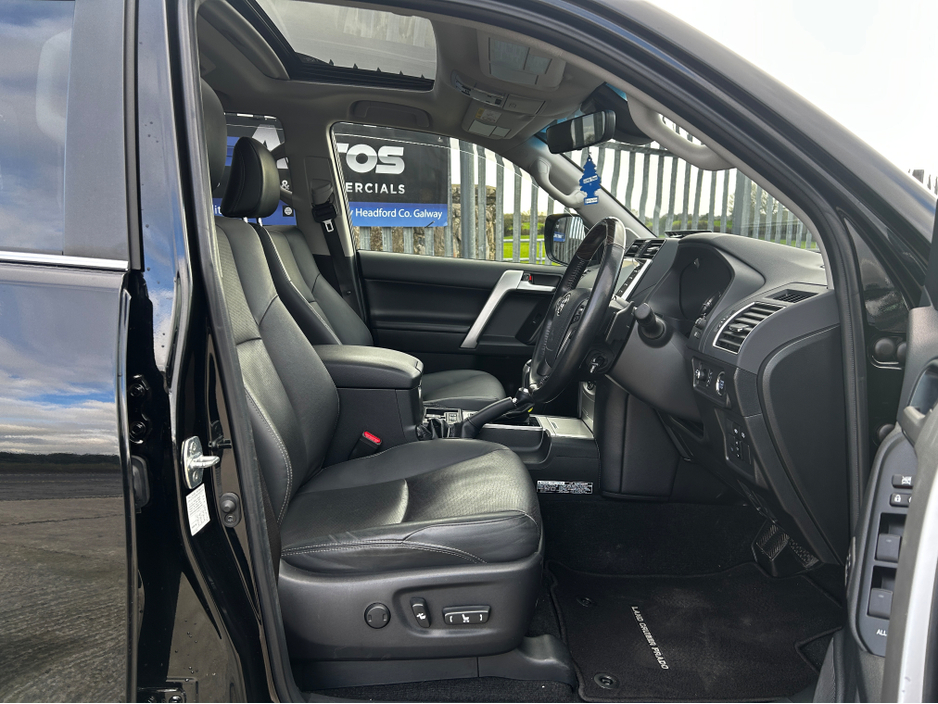 2024 Toyota Landcruiser - image 21