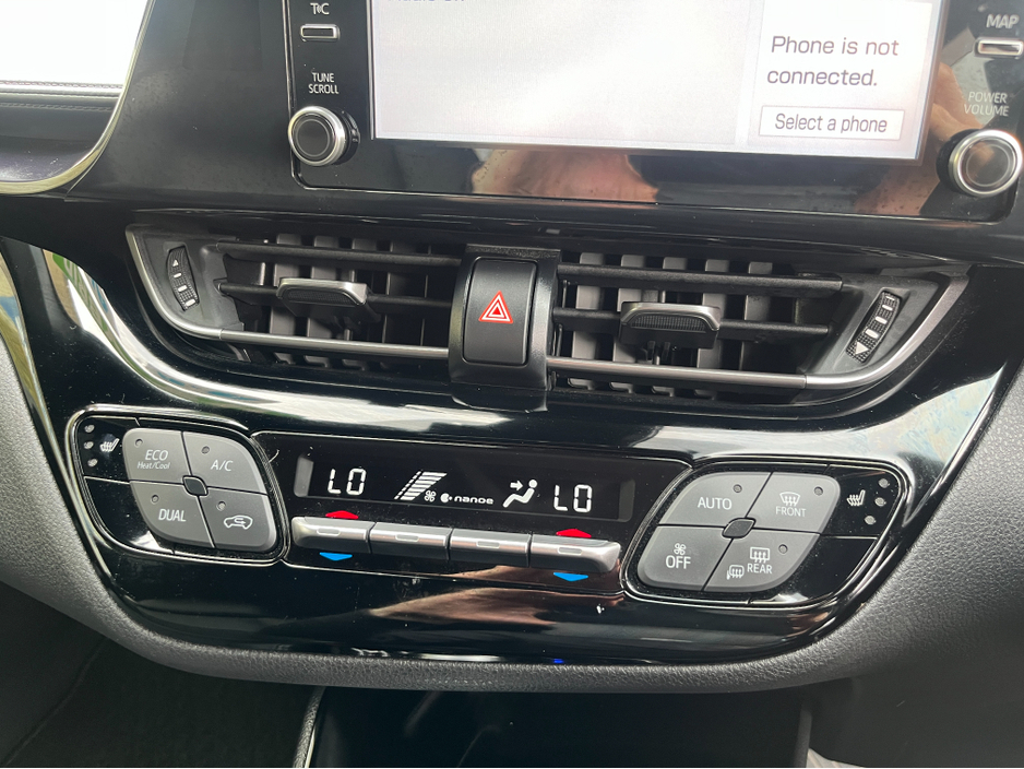 2021 Toyota C-HR - image 16