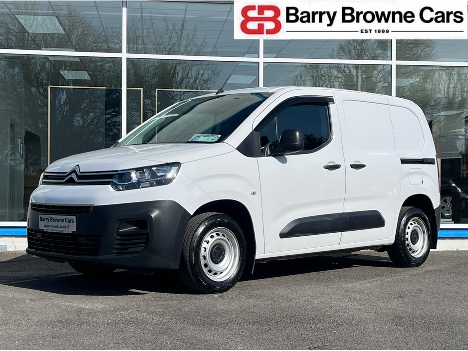 2023 Citroen Berlingo - image 2