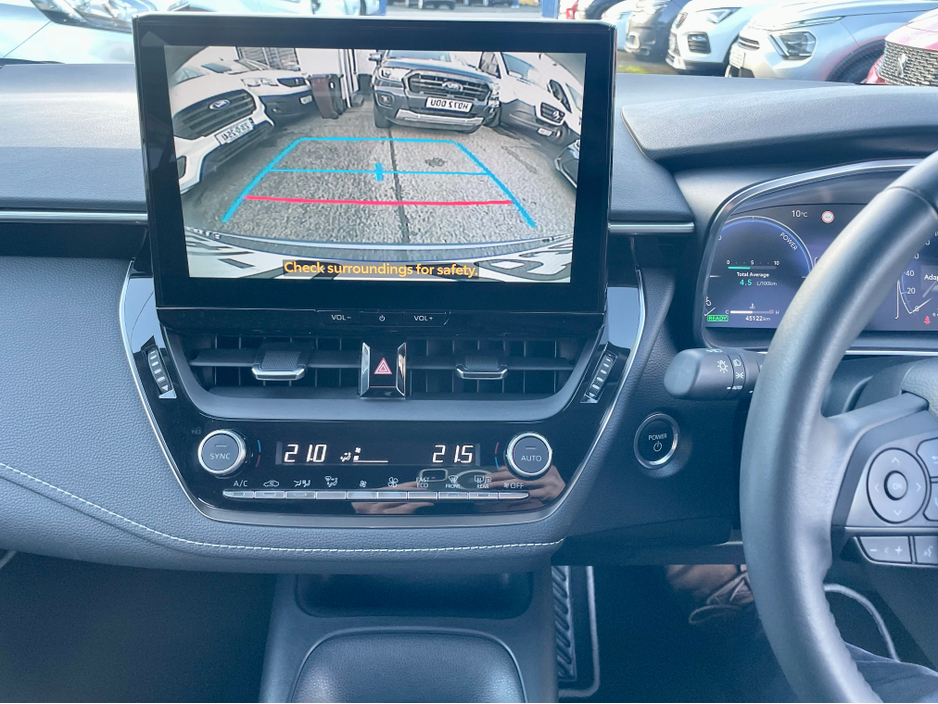 2024 Toyota Corolla LUNA SALOON 4DR AUTO 1.8 PETROL/ELECTRIC SELF CHARGING HYBRID €27,950