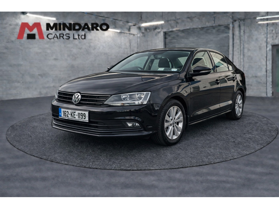 2016 Volkswagen Jetta - image 5