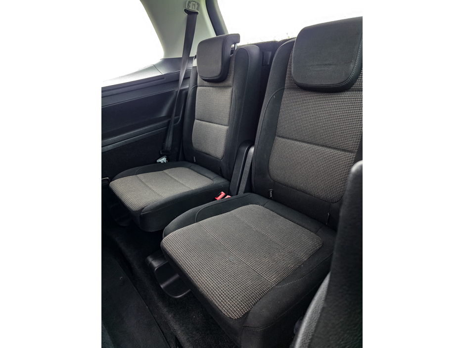 2015 Volkswagen Sharan - image 15