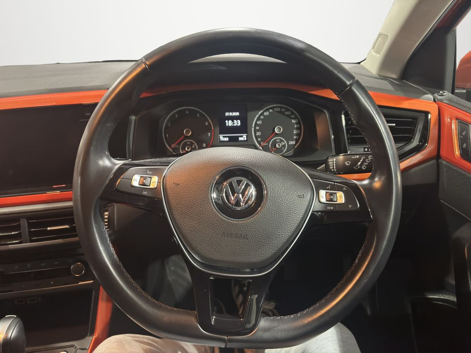 2020 Volkswagen Polo - image 8