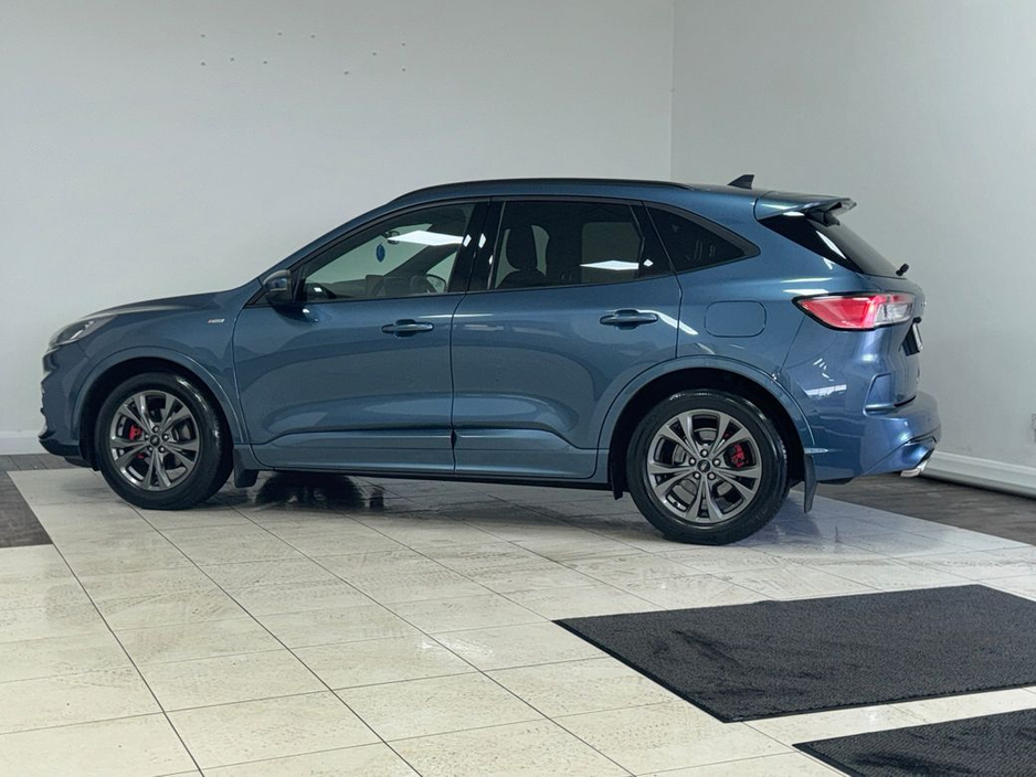 2023 Ford Kuga St-line X 5D 1.5TD120 S6.2 M6
