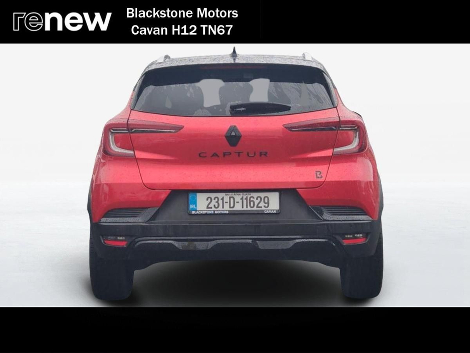 2023 Renault Captur - image 9