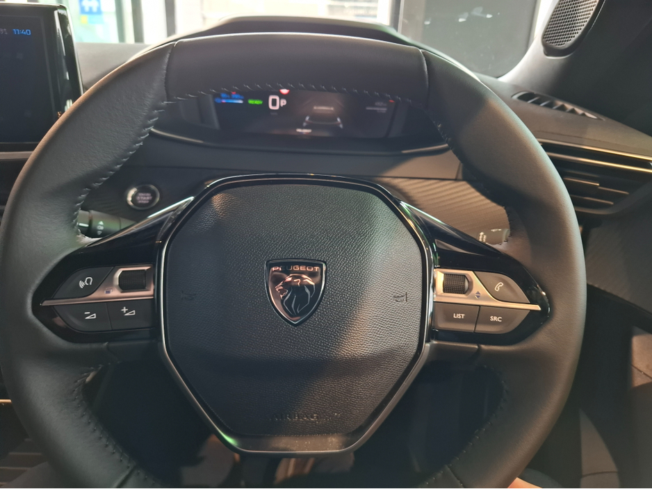 2026 Peugeot 2008 - image 16