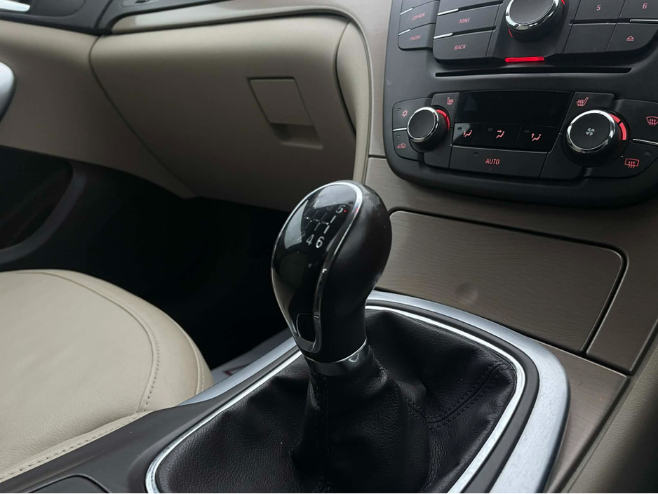 2011 Vauxhall Insignia 1.8 VVT-I EXCLUSIVE 138BHP LOW KM €3,450