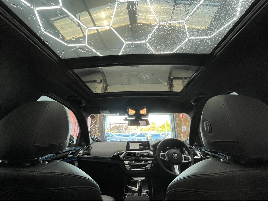 2021 BMW X3 2021 BMW X3 XDRIVE 30E M-SPORT EDITION JOY 2.0 AUTOMATIC / CRUISE CONTROL / 360° PARKING CAMERA / ELECTRIC MEMORY & HEATED SEATS / PADDLE SHIFTERS / PANORAMIC SUNROOF / APPLE CARPLAY